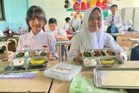 Ilustrasi siswa penerima MBG 