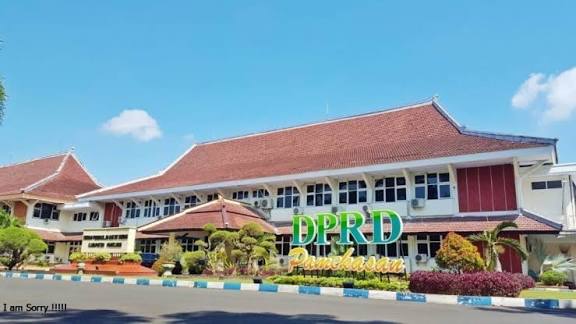 Kantor DPRD Pamekasan 