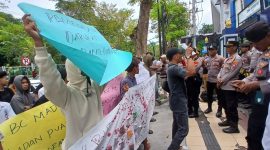 Aktivis lingkar melati bersatu.